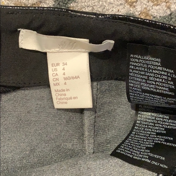 Shiny Black Faux Patent Leather Skirt - Picture 2 of 3